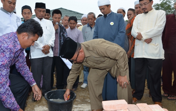 Suayatno Awali Pembangunan Asrama Putri  Pesantren Daarul Quran Ibadurrahman